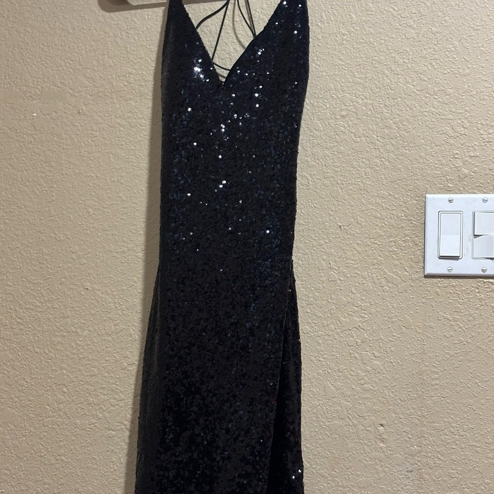 Elegant Black Sequin Dress